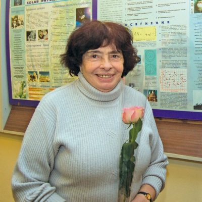 ПОЗДРАВЛЯЕМ ЕЛИЗАВЕТУ КОРДЮМ!