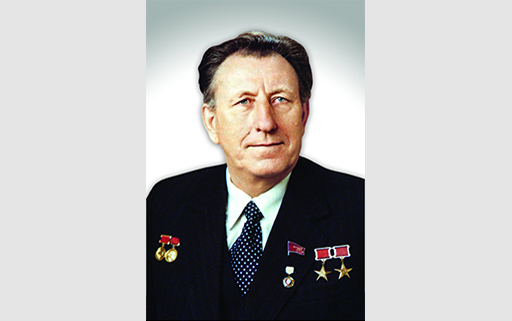 <span style="color: #0097E3;font-size: 13px;font-weight: 600;line-height: 1.8;">29 жовтня, 1971</span> </br><span style="line-height: 1.2!important;font-size: 16px;line-height: 36px;">Головним конструктором КБ «Південне» призначено В.Ф. Уткіна</span>