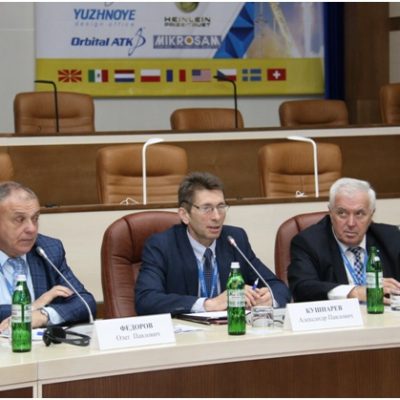 ЗАСІДАННЯ КРУГЛОГО СТОЛУ «МІСЯЧНА ПРОМИСЛОВО-ДОСЛІДНА БАЗА»