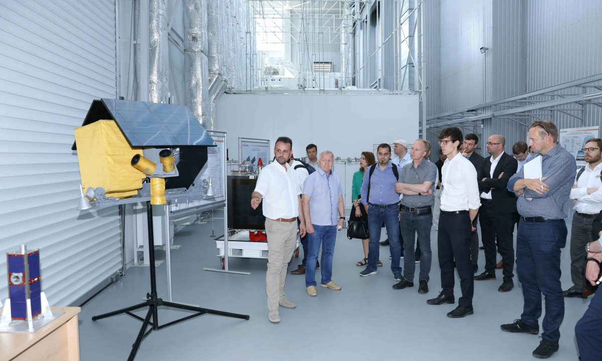 ПОЛИТИЧЕСКИЕ СОВЕТНИКИ ПОСОЛЬСТВ СТРАН ЕС ПОСЕТИЛИ КБ «ЮЖНОЕ»