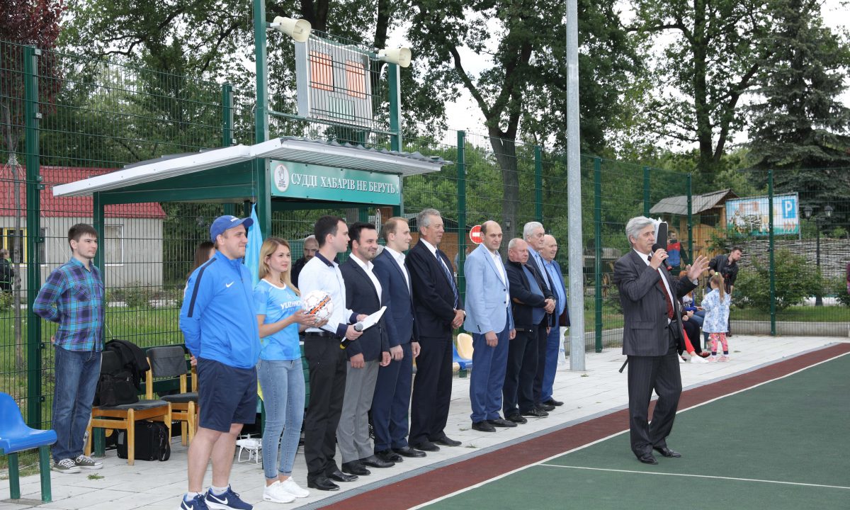 СПАРТАКІАДА МОЛОДИХ ПРАЦІВНИКІВ ПІДПРИЄМСТВ КОСМІЧНОЇ ГАЛУЗІ