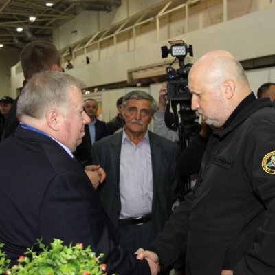 ХI МІЖНАРОДНИЙ АВІАКОСМІЧНИЙ САЛОН «АВІАСВІТ-ХХІ» І XV МІЖНАРОДНА СПЕЦІАЛІЗОВАНА ВИСТАВКА «ЗБРОЯ ТА БЕЗПЕКА – 2018» ПРОДОВЖУЮТЬ СВОЮ РОБОТУ